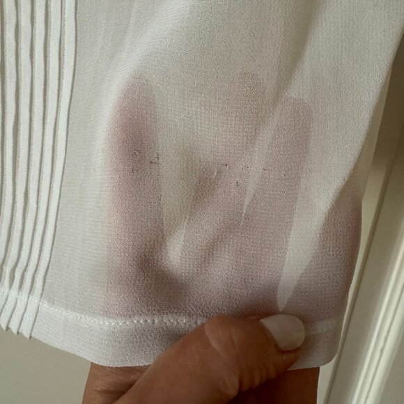 Vintage White Blouse with Rosettes - Picture 2 of 6